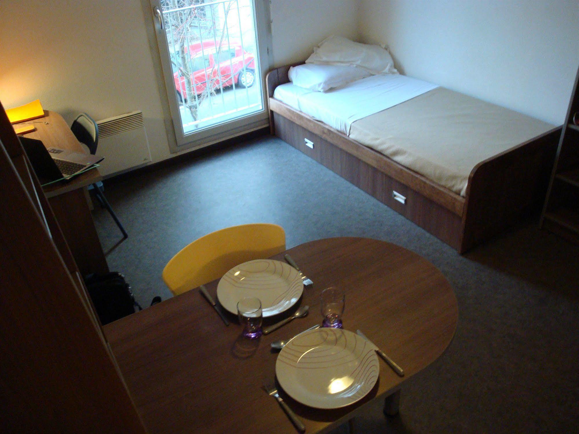 Le Patio Des Traboules Apart otel Lyon Dış mekan fotoğraf