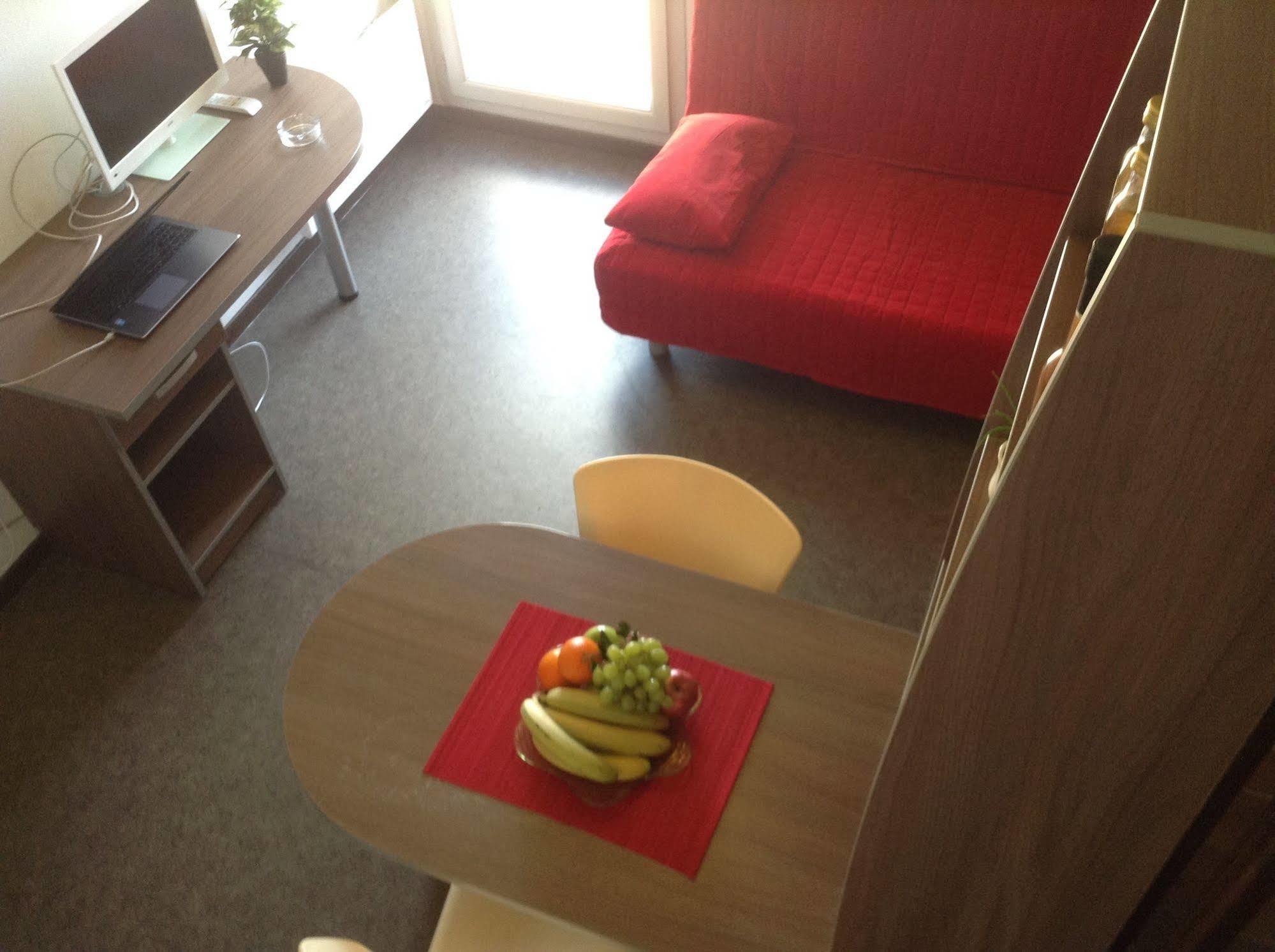Le Patio Des Traboules Apart otel Lyon Dış mekan fotoğraf